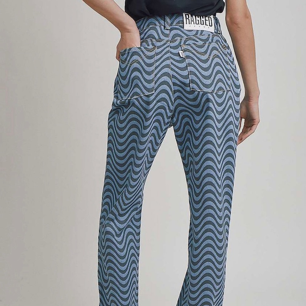 URBAN OUTFITTERS THE RAGGED PRIEST WAVE JEANS - Picture 7 of 11